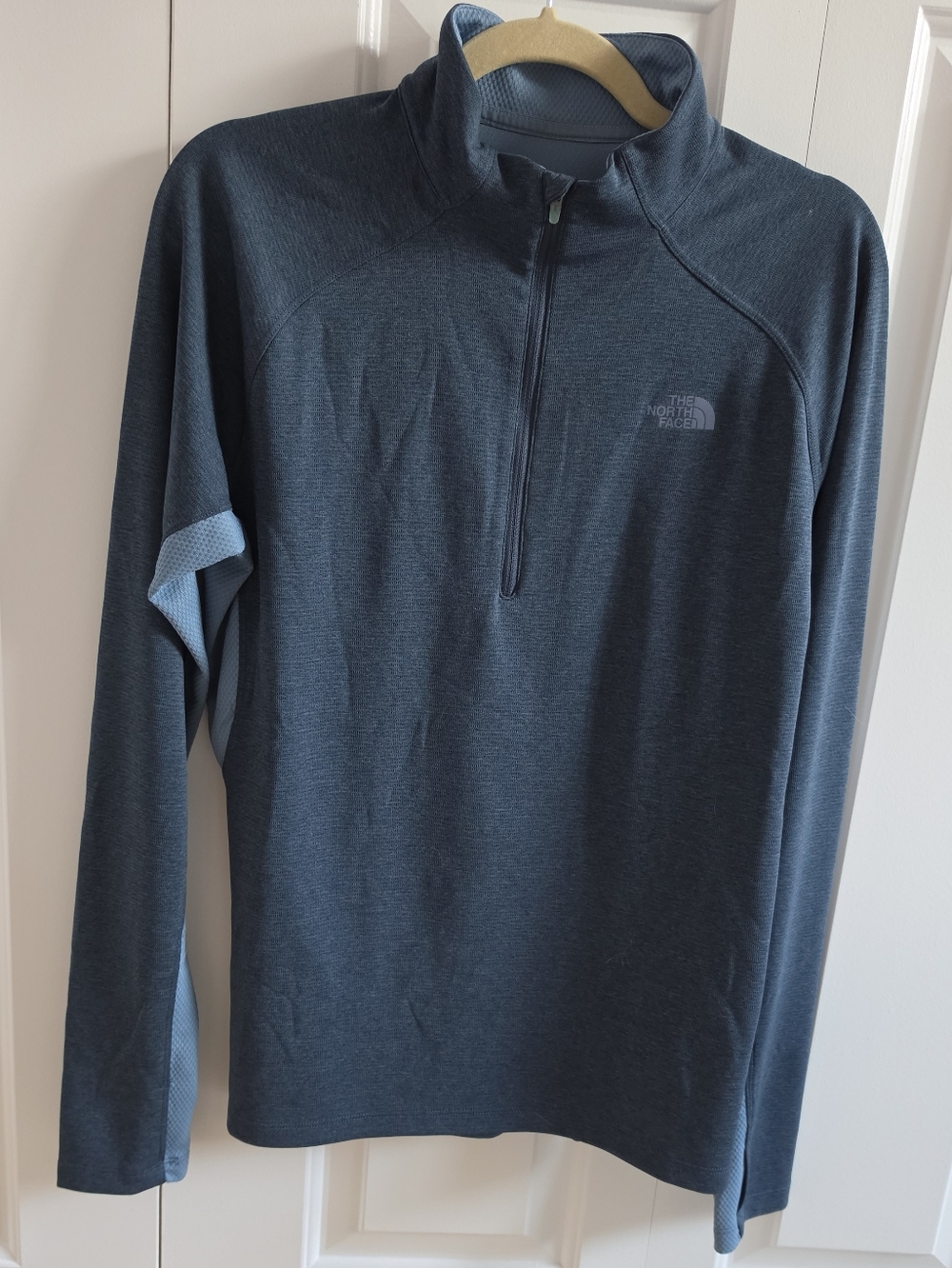 The North Face Quarter-Zip Pullover Blue